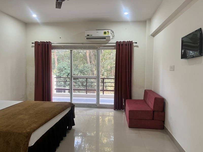 Jahnavi Ayurved and Yog College